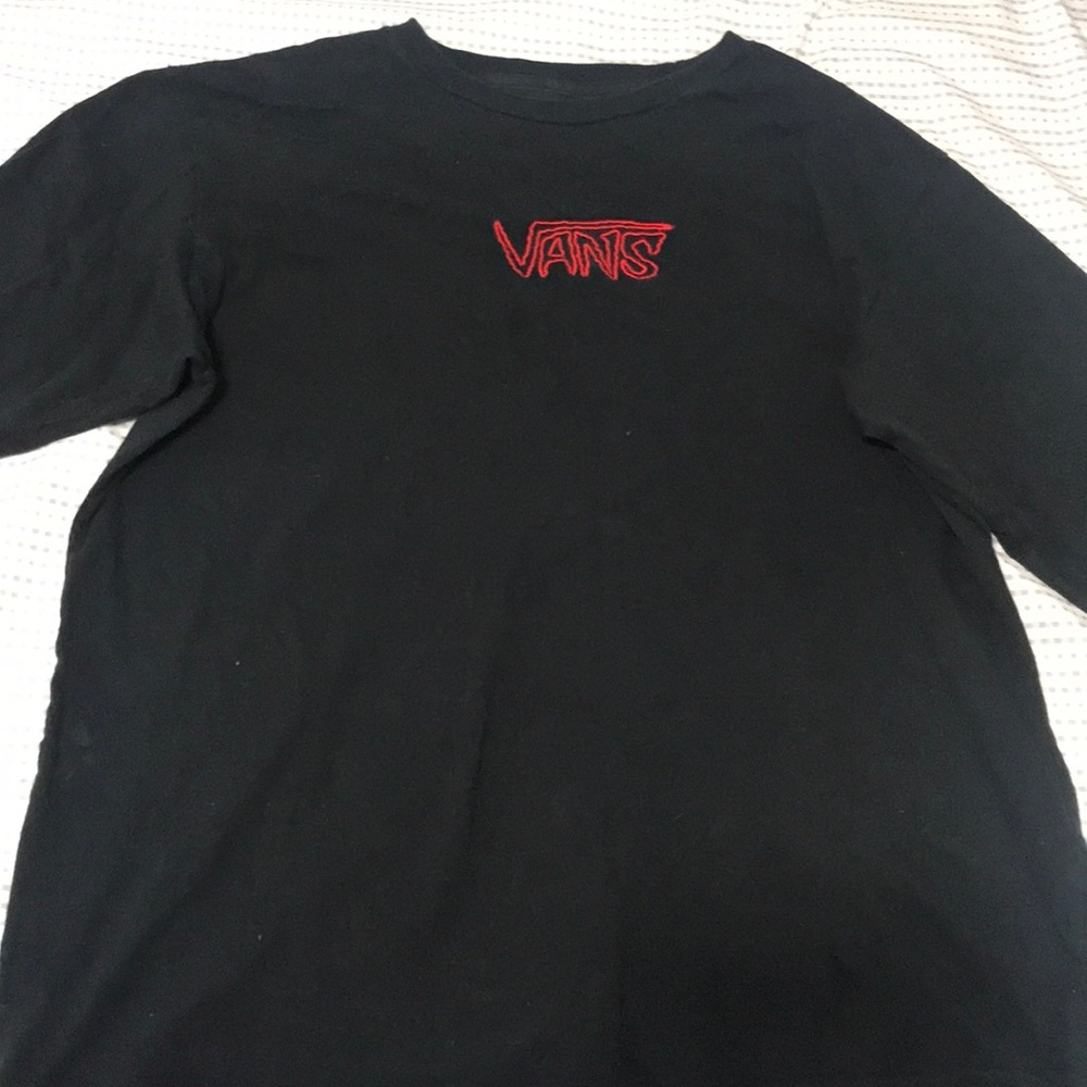 Rare long sleeved vans shirt👺